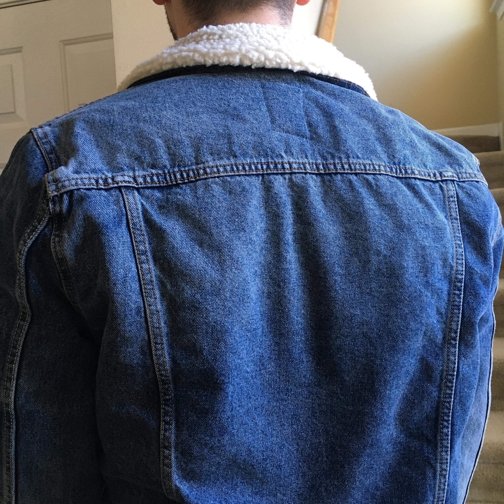 Denim jacket - Picture 2 of 6